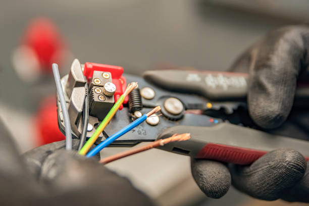 Best Circuit Breaker Repair  in Greensburg, IN